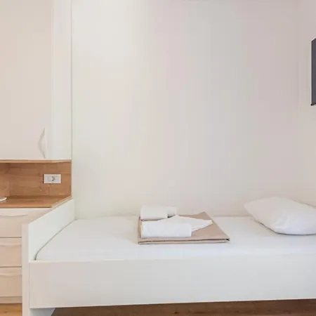 Vila Iva By Guide Sibenik