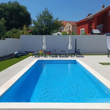 Iva By Guide * Sibenik