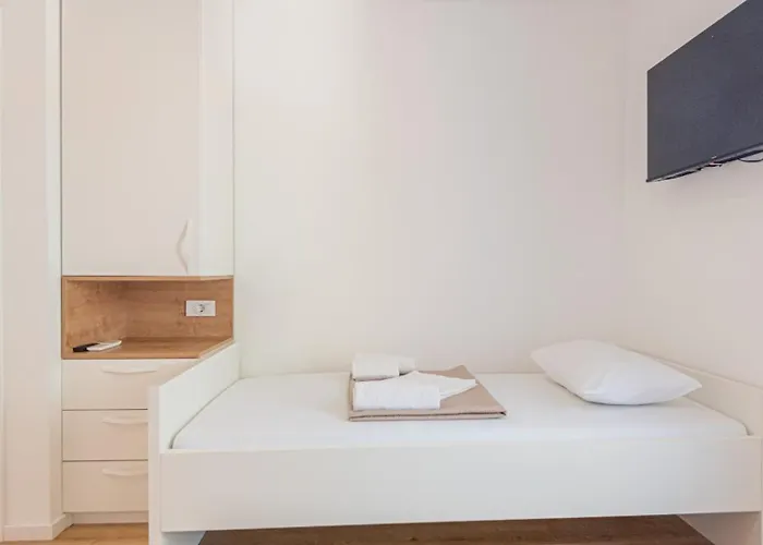 Vila Iva By Guide Sibenik