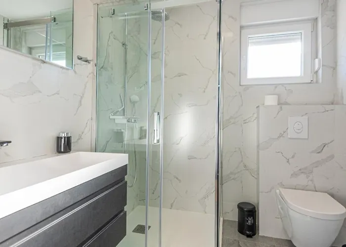 Iva By Guide * Sibenik